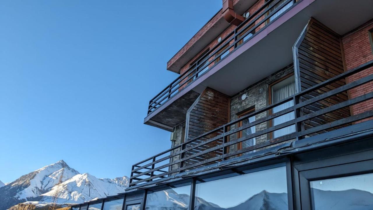 Melia Hotel Gudauri Exteriör bild