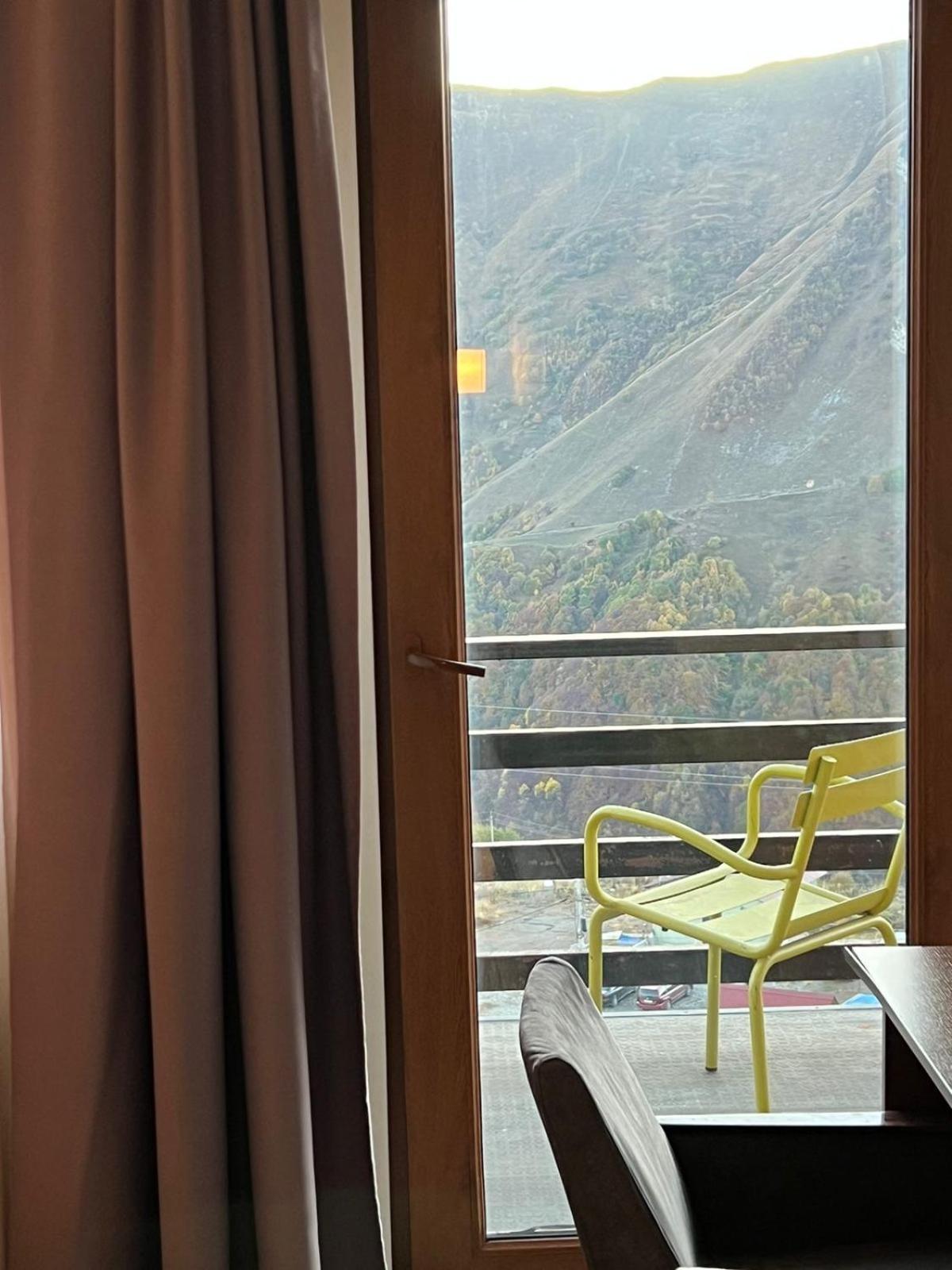 Melia Hotel Gudauri Exteriör bild